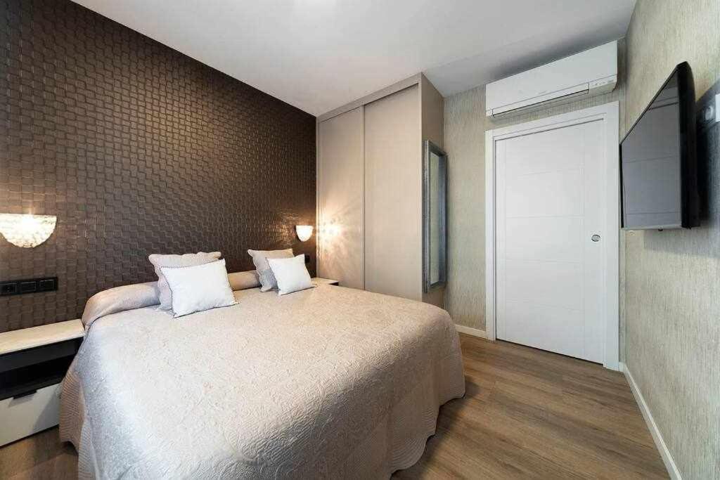 La Concha Beach Deluxe San Sebastian