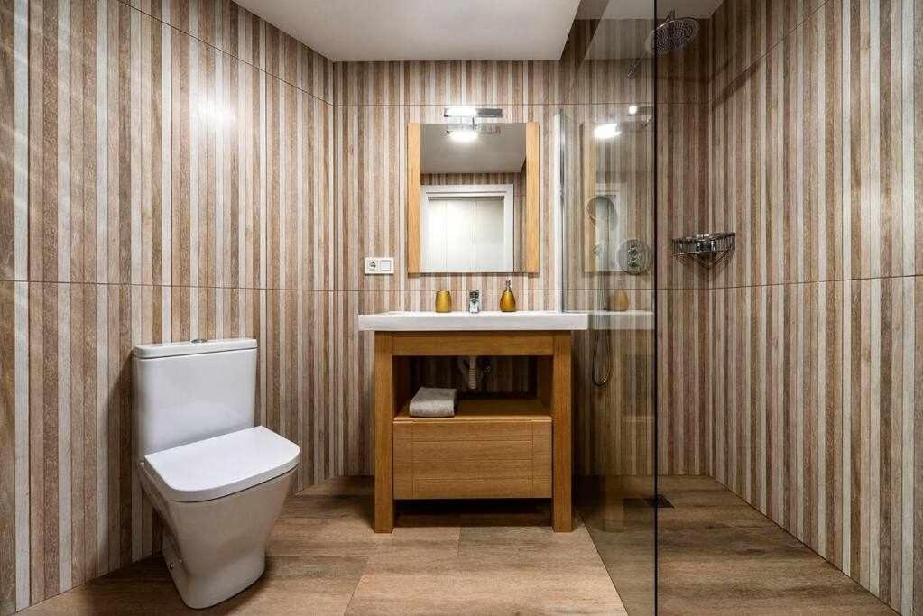 La Concha Beach Deluxe Apartment San Sebastian